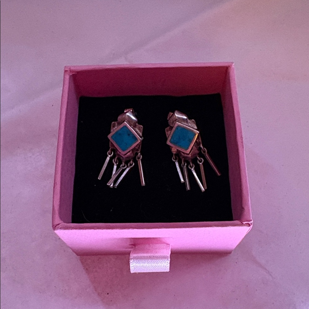 Vintage Native Earrings with Turquoise chips